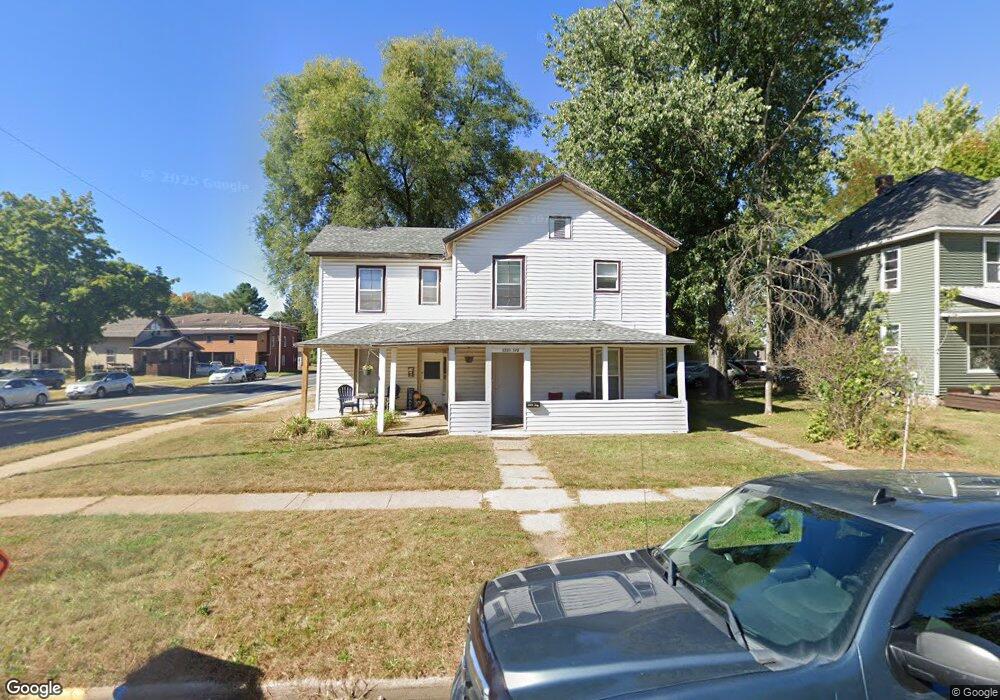 1221 7th St E, Menomonie, WI 54751 - photo 1