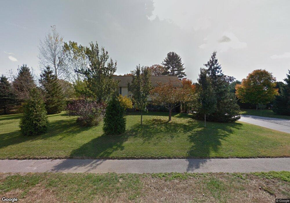 5 Rennie Dr, Blackstone, MA 01504 - photo 1