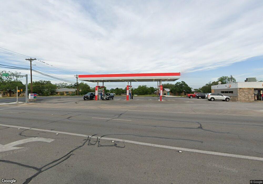 1001 S State Highway 16, Fredericksburg, TX 78624 - photo 1