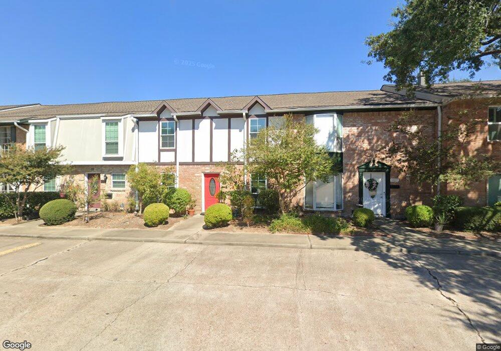 14285 Lost Meadow Ln, Houston, TX 77079 - photo 1