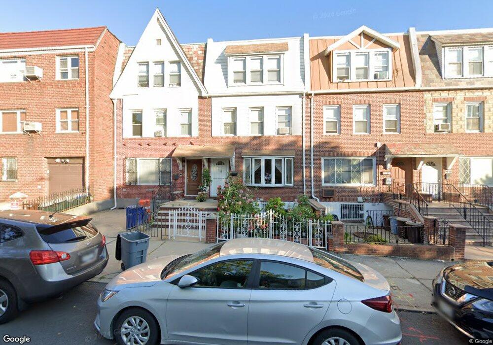 2072 33rd St, Astoria, NY 11105 - photo 1