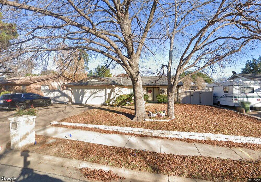 816 Gettysburg Place, Bedford, TX 76022 - photo 1