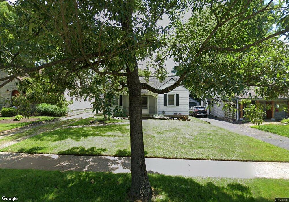 447 Richards Rd, Columbus, OH 43214 - photo 1