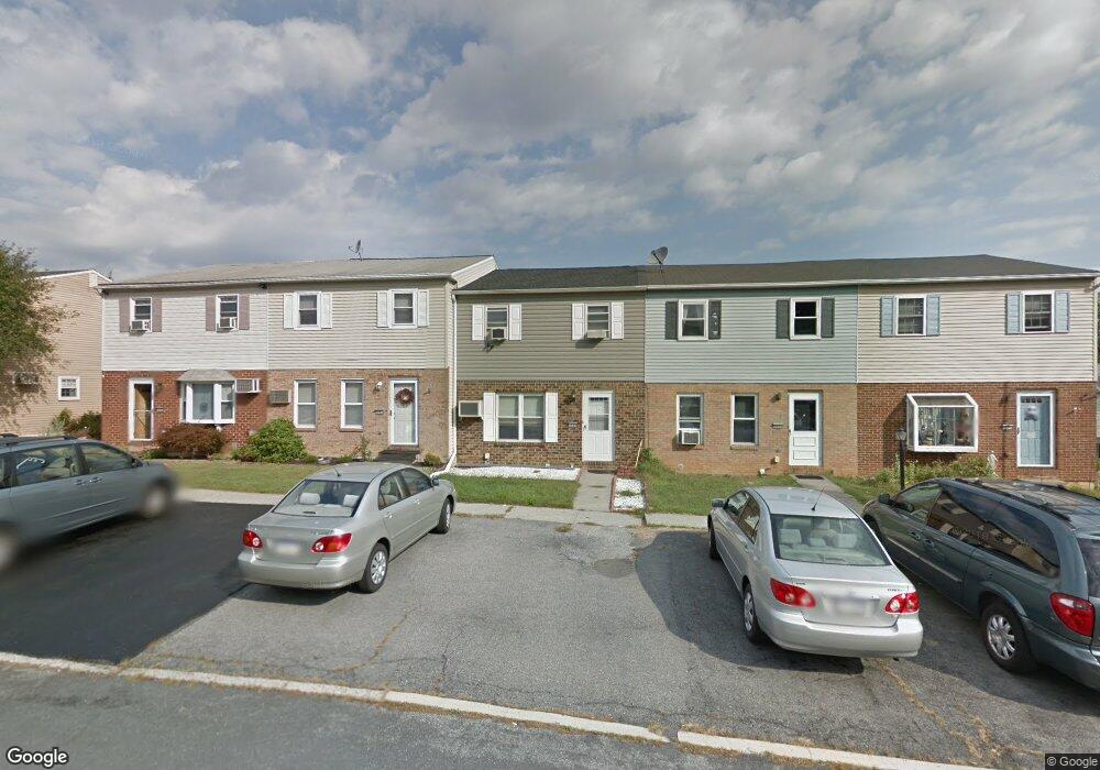 5639 Wood Ln, Allentown, PA 18106 - photo 1