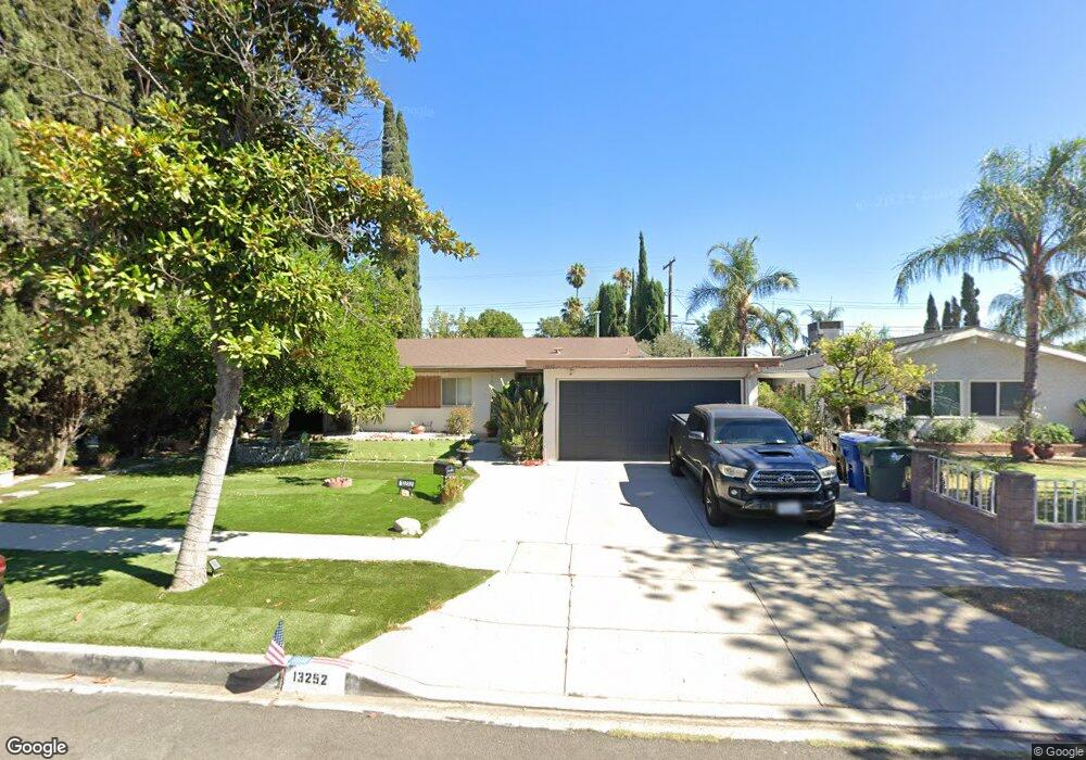 13252 Calcutta St, Sylmar, CA 91342 - photo 1