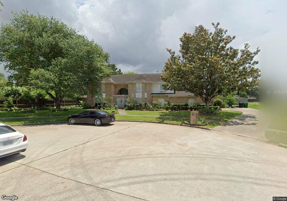 4007 Black Locust Dr, Houston, TX 77088 - photo 1