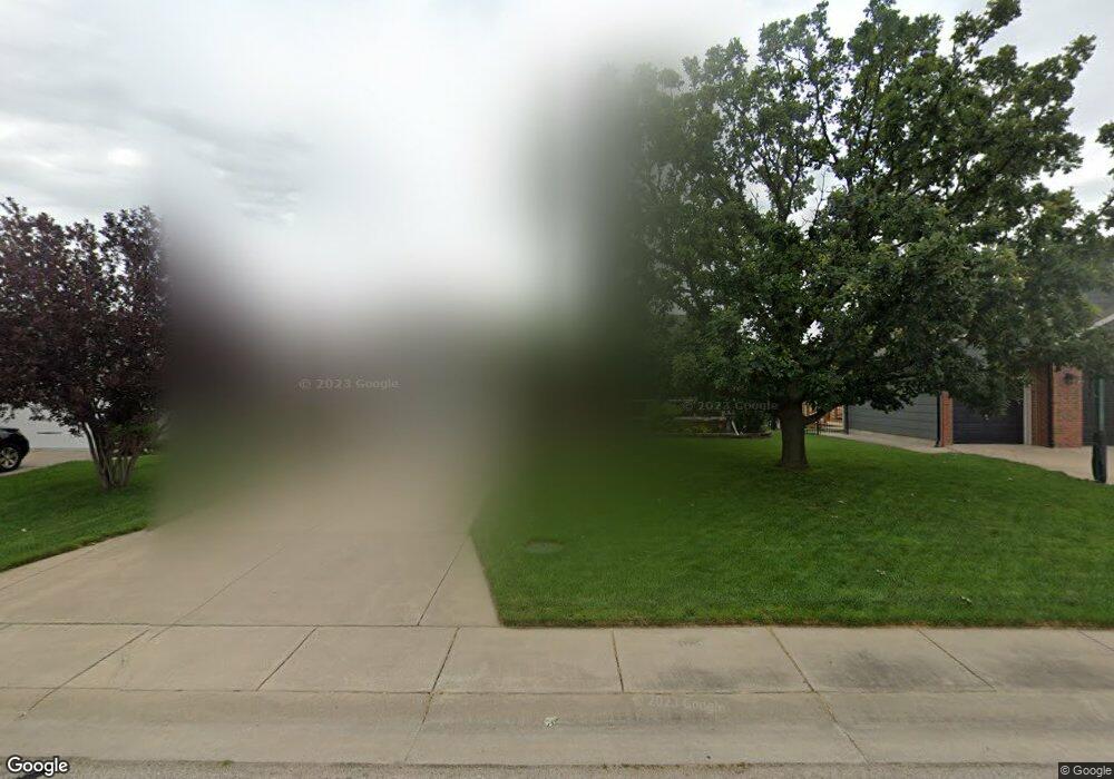 1694 N Prairie Run Cir, Mulvane, KS 67110 - photo 1