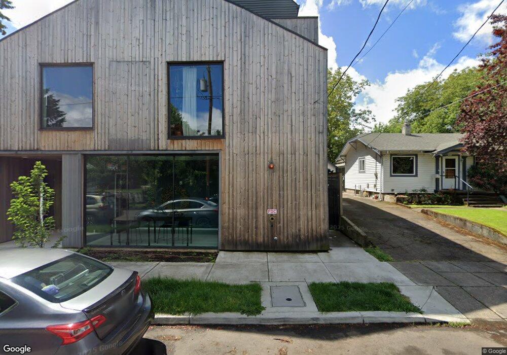 Watts Rowhouses, Portland, OR 97217 - photo 1