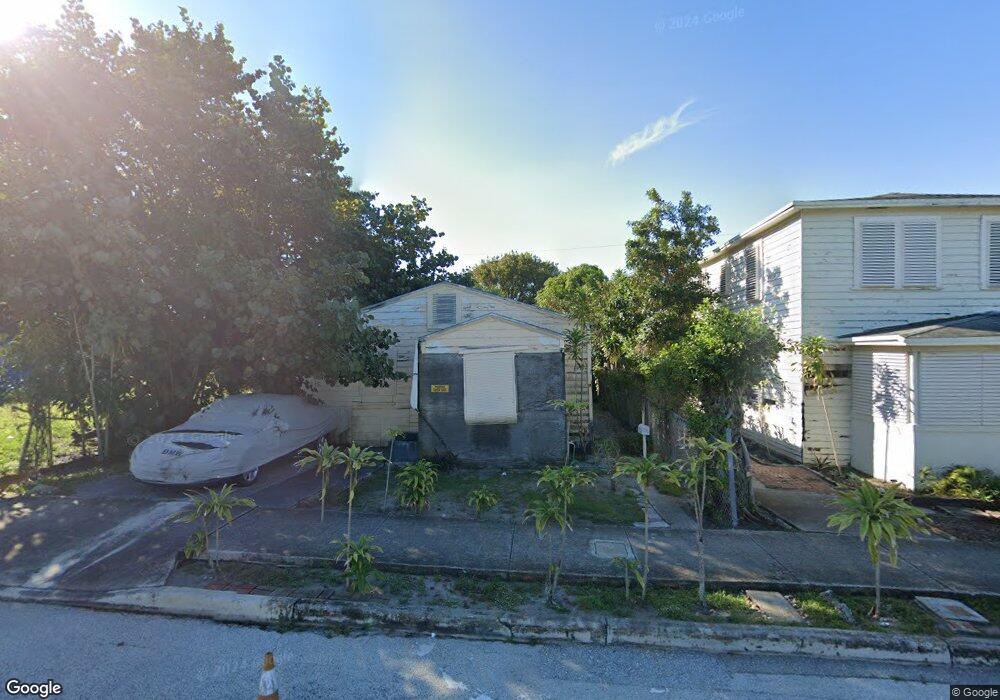 1040 State St, West Palm Beach, FL 33407 - photo 1