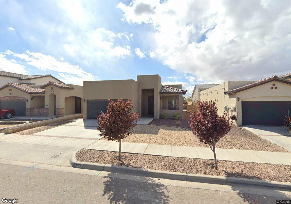 924 Clapham St, El Paso, TX 79928 - photo 1