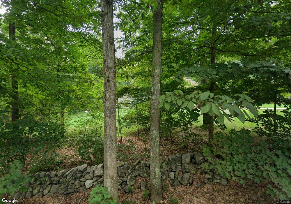 77 Richardson Rd, Hollis, NH 03049 - photo 1