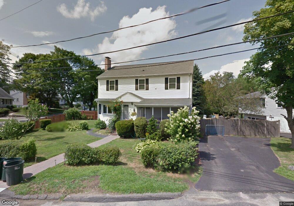 4 Lawrence Ln, Arlington, MA 02474 - photo 1