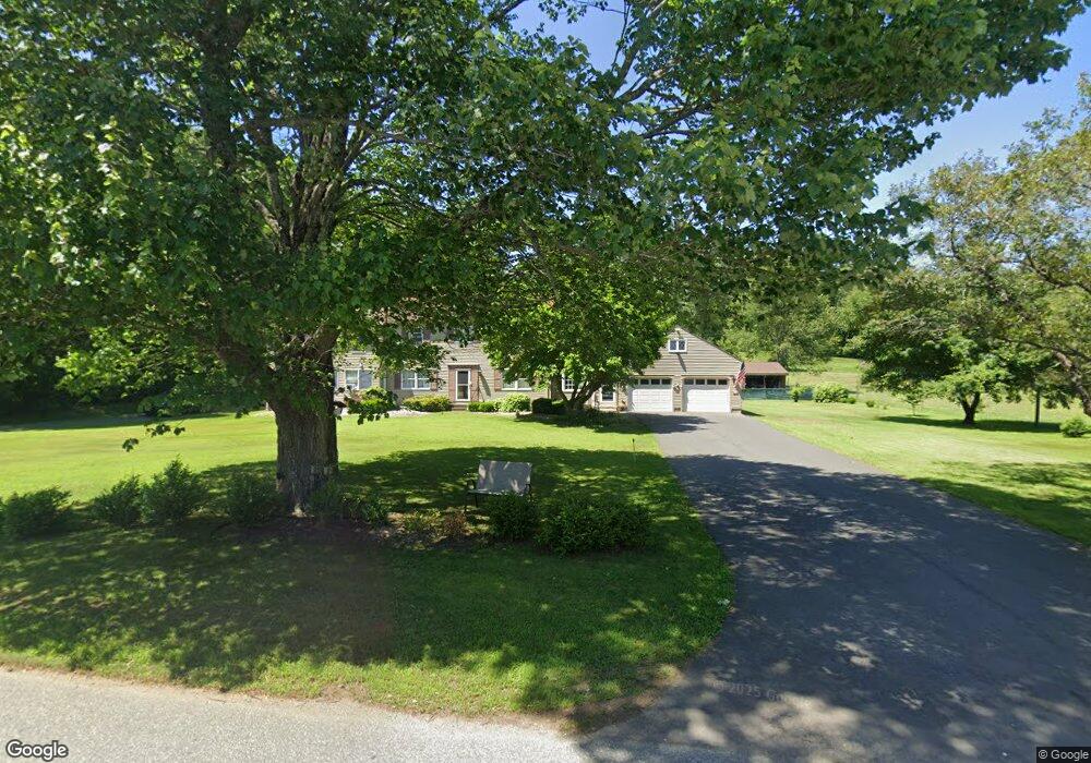 137 Parmenter Rd unit 2, Bernardston, MA 01337 - photo 1