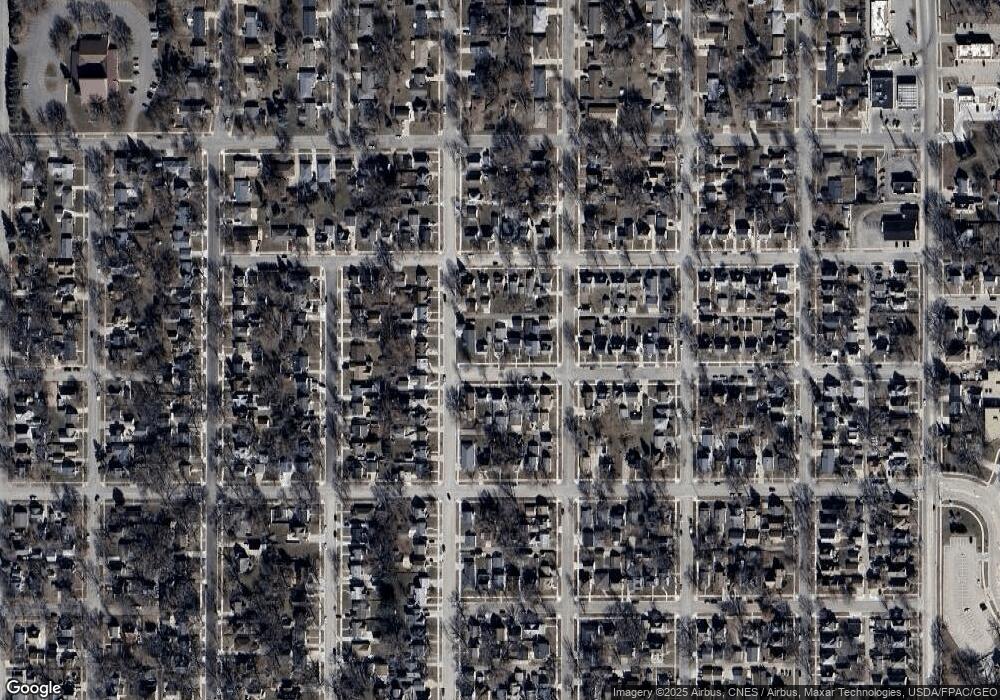 806 11th Ave NW, Austin, MN 55912 - photo 1