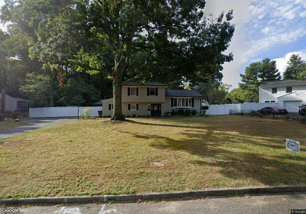 8 Canterbury Ct, Middletown, NJ 07748 - photo 1