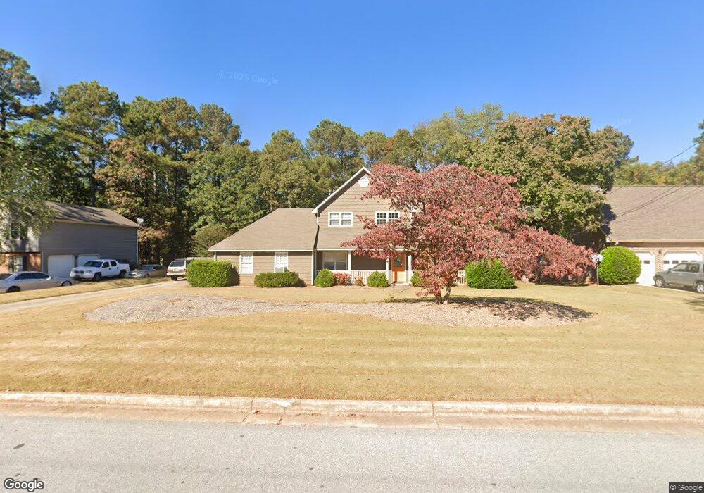 2627 Laurel Woods Ln SE, Conyers, GA 30094 - photo 1