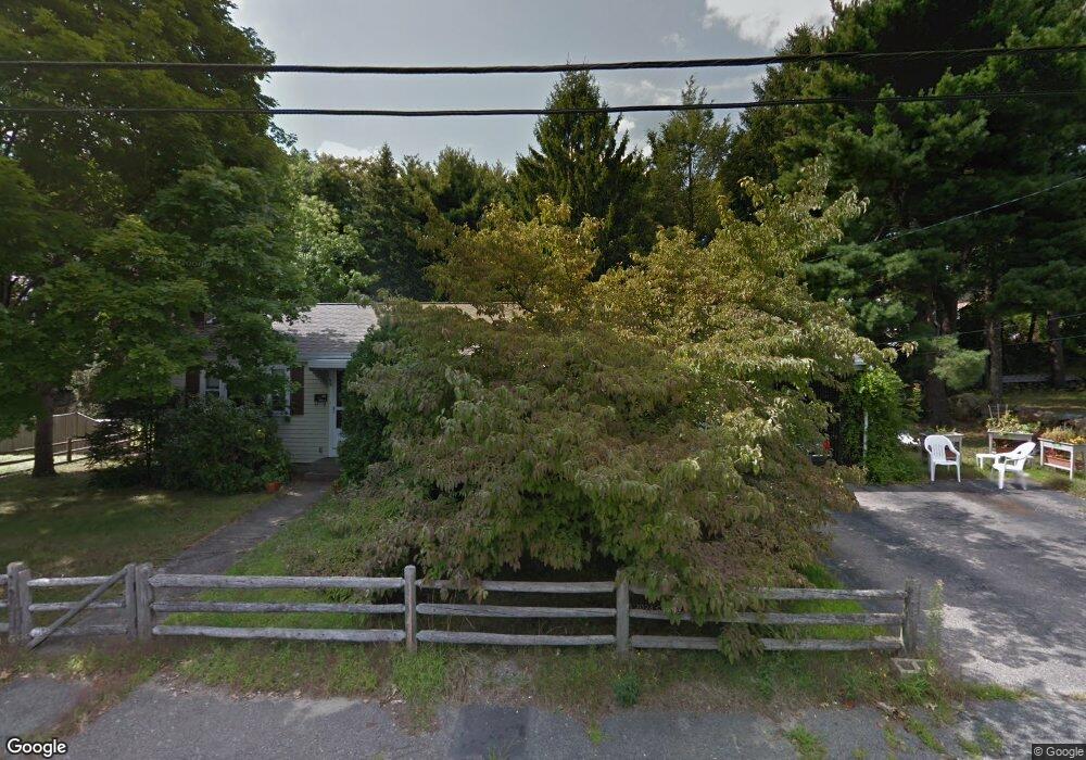 96 Hanian Dr, East Weymouth, MA 02189 - photo 1