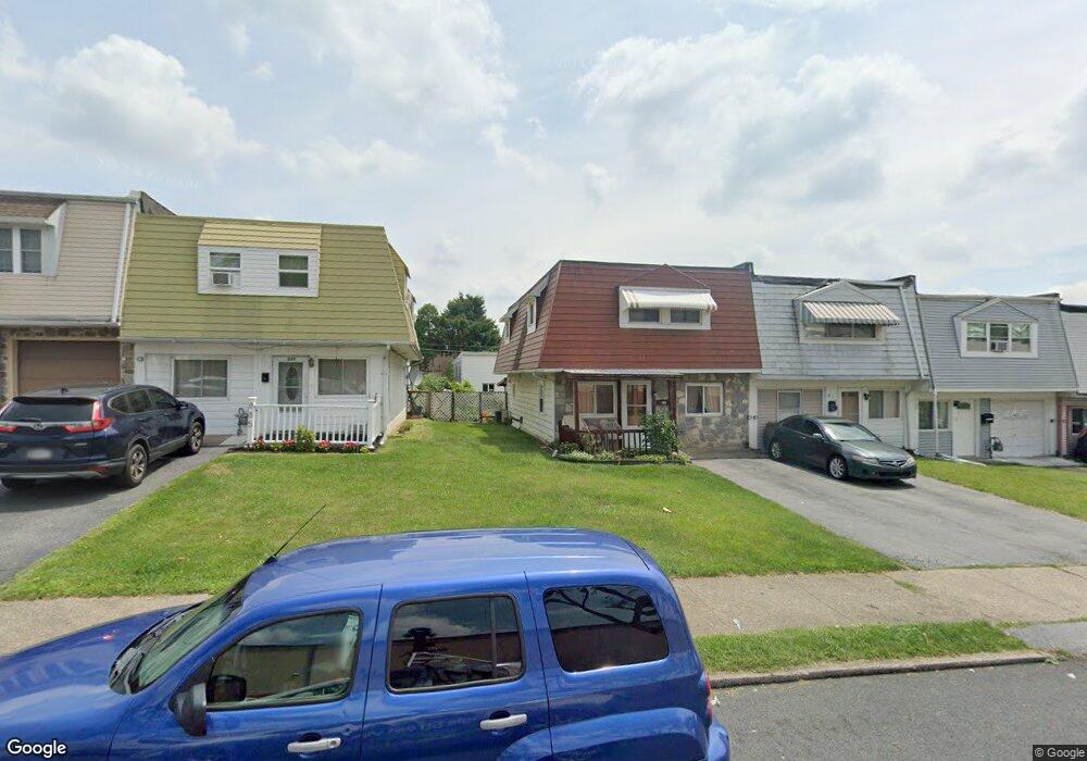 881 N Kiowa St unit 883, Allentown, PA 18109 - photo 1