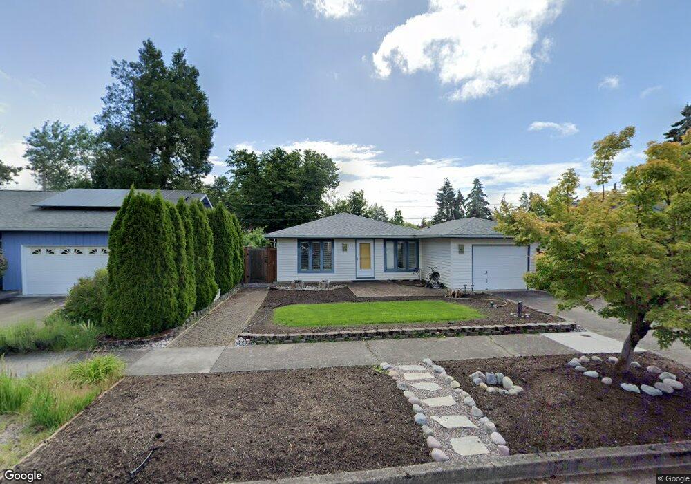 1063 Randall St, Eugene, OR 97401 - photo 1