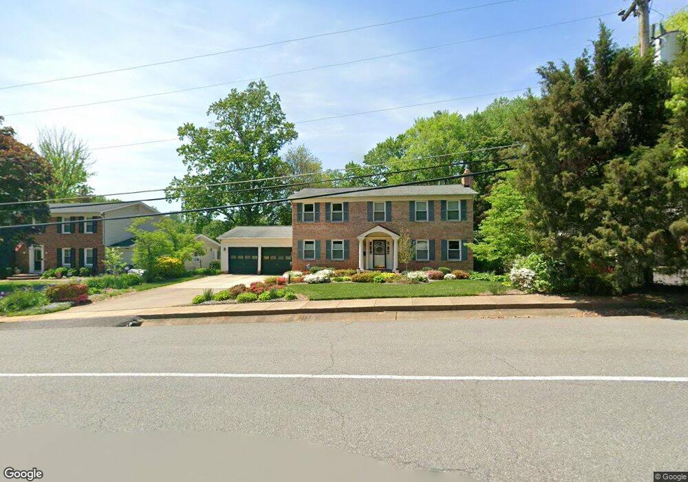 4602 Holborn Ave, Annandale, VA 22003 - photo 1