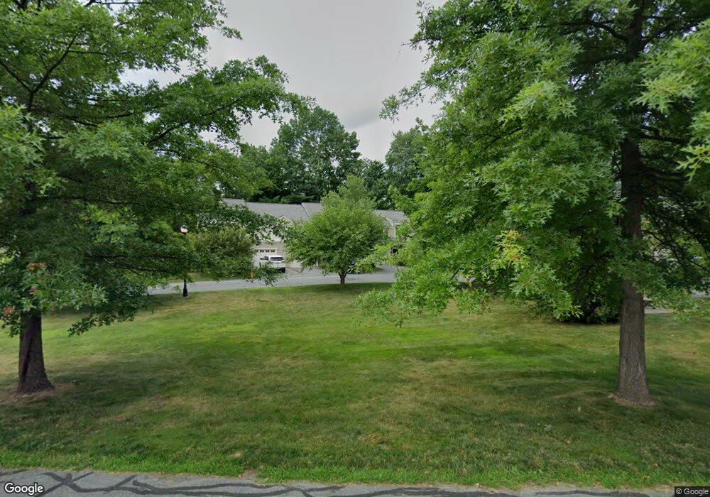 13 Reed Ct unit 13, Lebanon, NH 03766 - photo 1