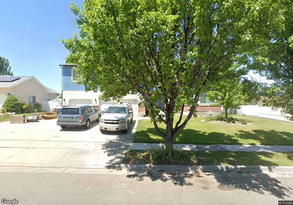 3704 Elk Valley Ln, South Jordan, UT 84095 - photo 1