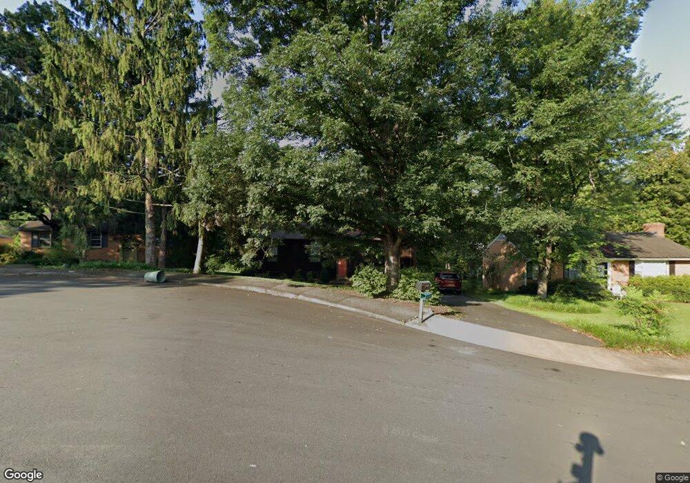 2308 Glenn Ct, Charlottesville, VA 22901 - photo 1