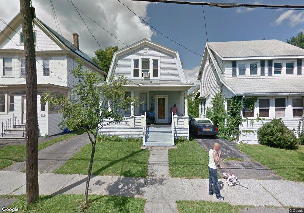 375 Leedale St, Albany, NY 12209 - photo 1