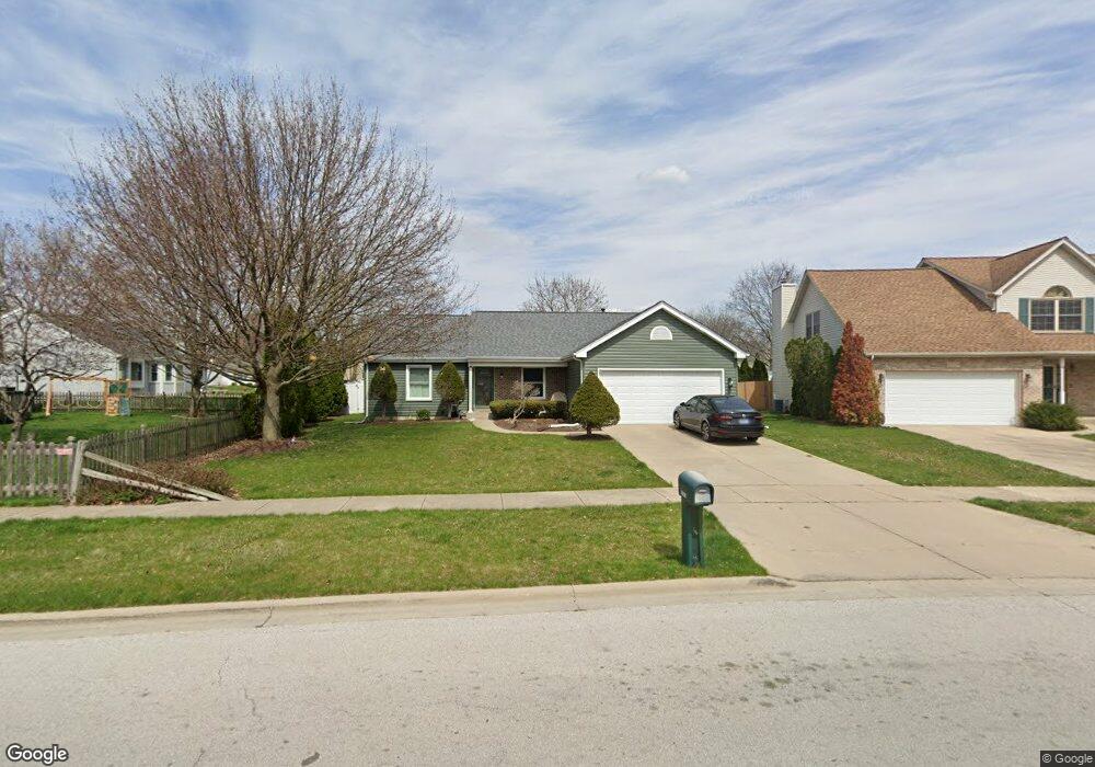 1563 Colorado Ave, Aurora, IL 60506 - photo 1