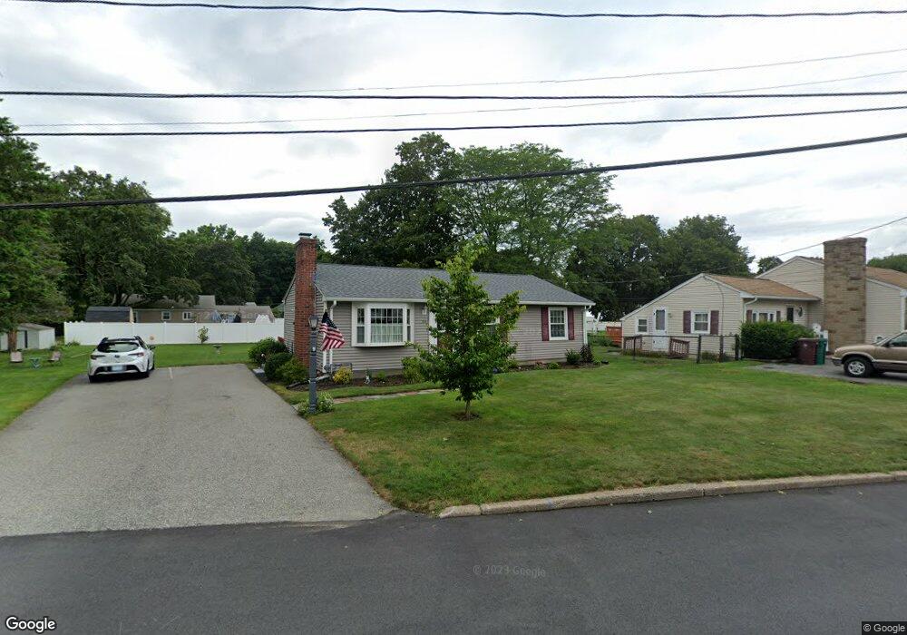 38 Priscilla Rd, Woonsocket, RI 02895 - photo 1