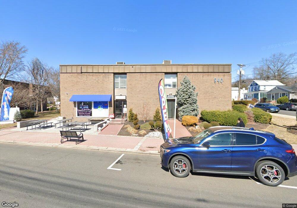 940 Amboy Ave unit 4B, Edison, NJ 08837 - photo 1