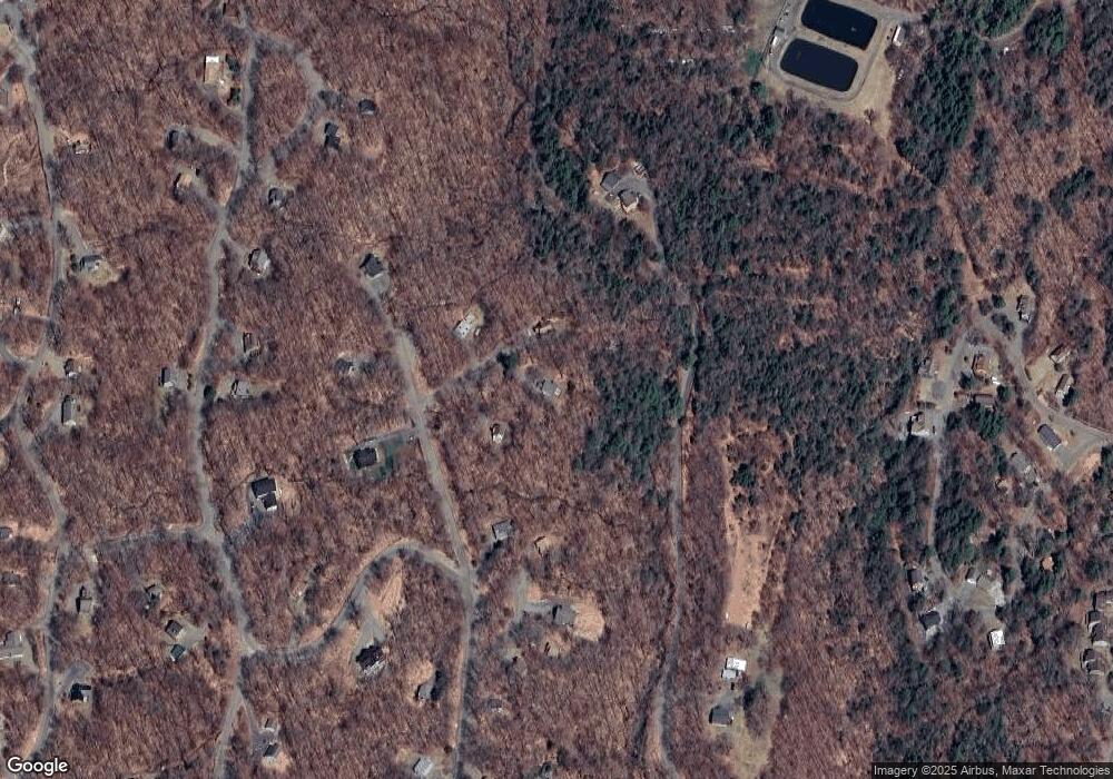 9 Chipmunk Ln, Wilmington, VT 05363 - photo 1