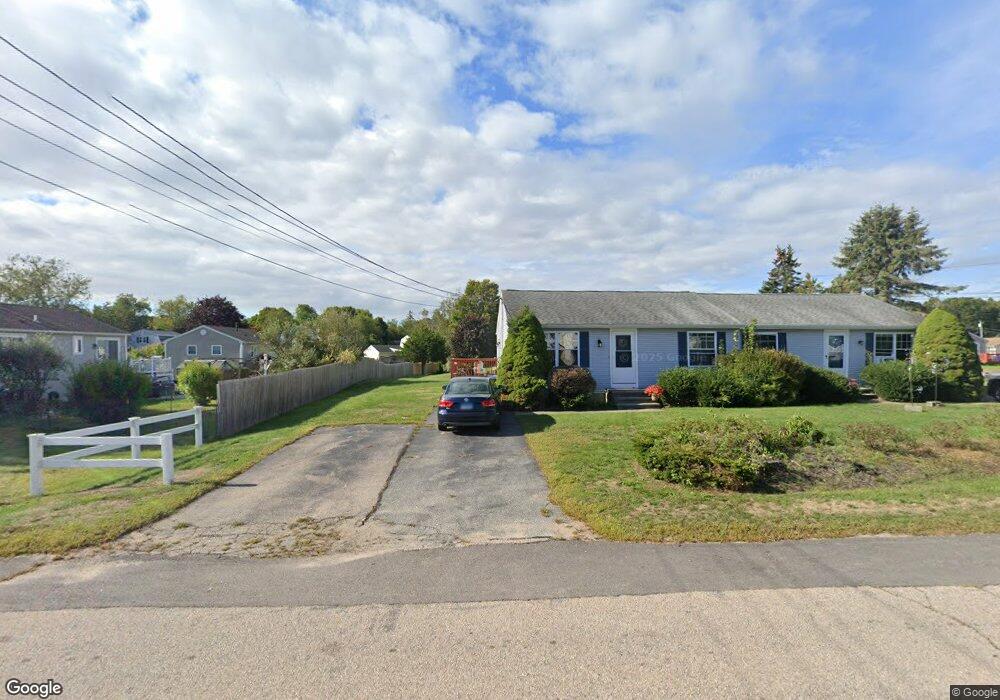 8 Miner St unit 10, Westerly, RI 02891 - photo 1