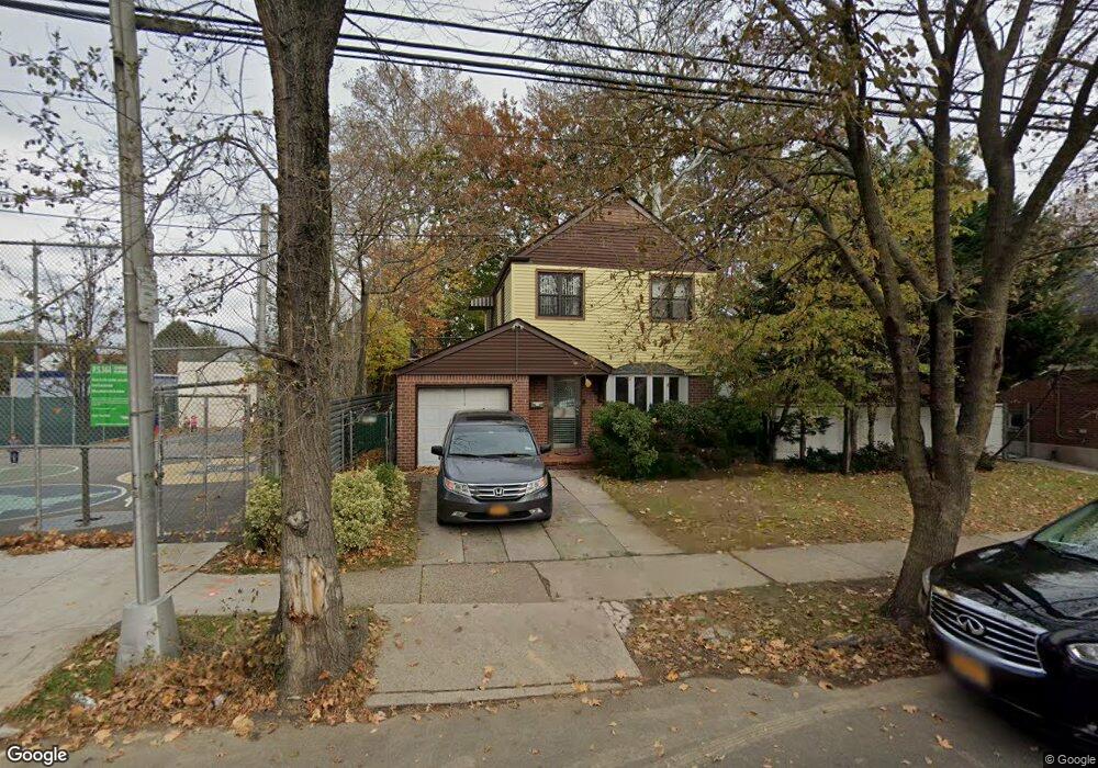 6949 Kessel St, Forest Hills, NY 11375 - photo 1