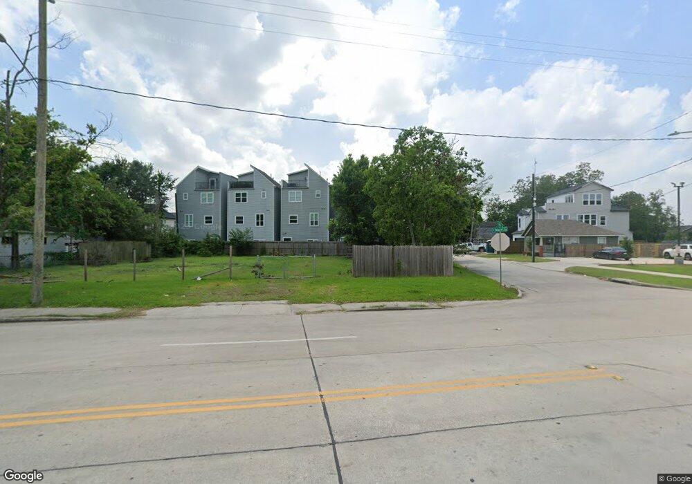 6719 N Main St, Houston, TX 77030 - photo 1