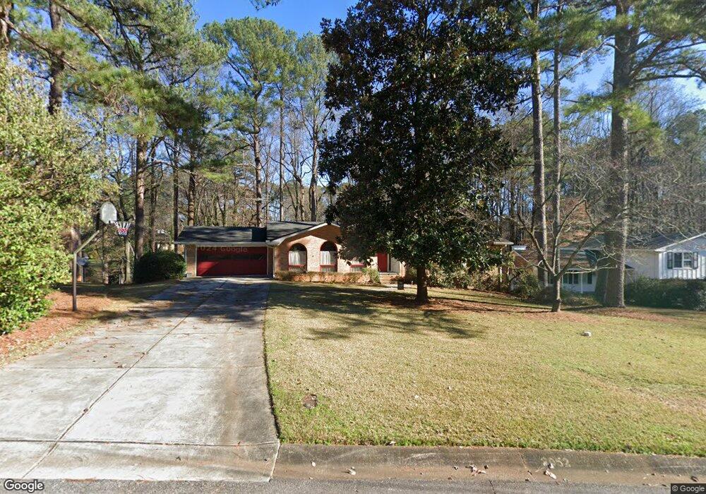 2052 Walton Woods Cir, Tucker, GA 30084 - photo 1