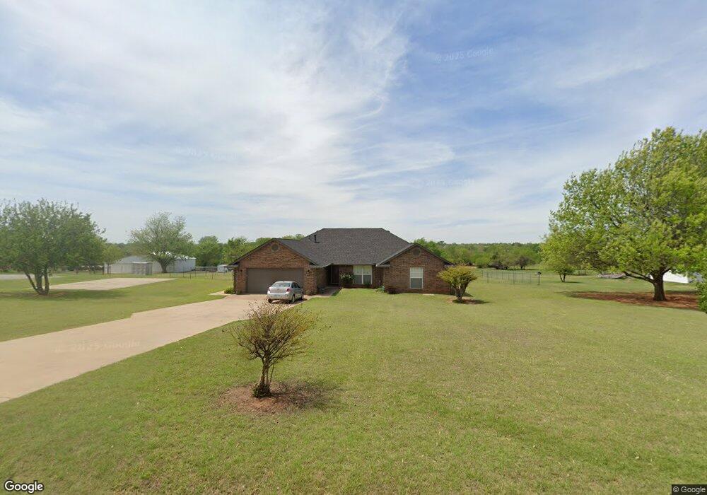 317 Bonanza Ln, Tuttle, OK 73089 - photo 1