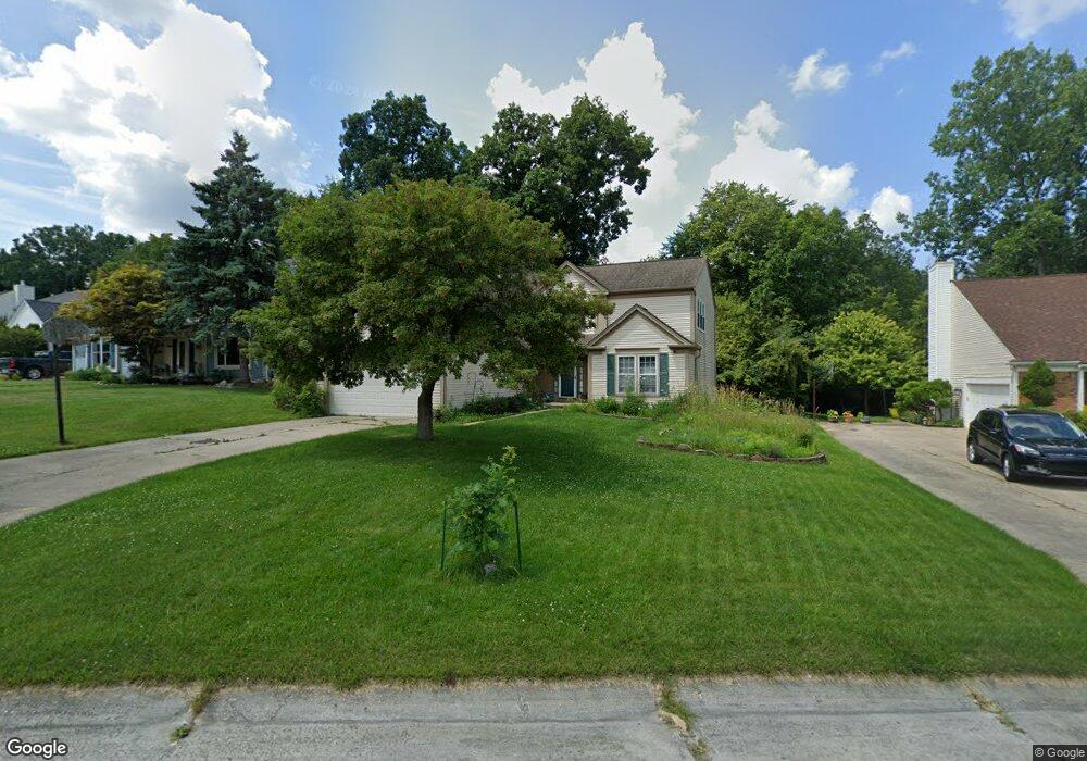 1780 Dawncrest Dr, West Bloomfield, MI 48324 - photo 1