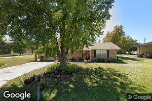 105 E Adams St, Covington, OK 73730