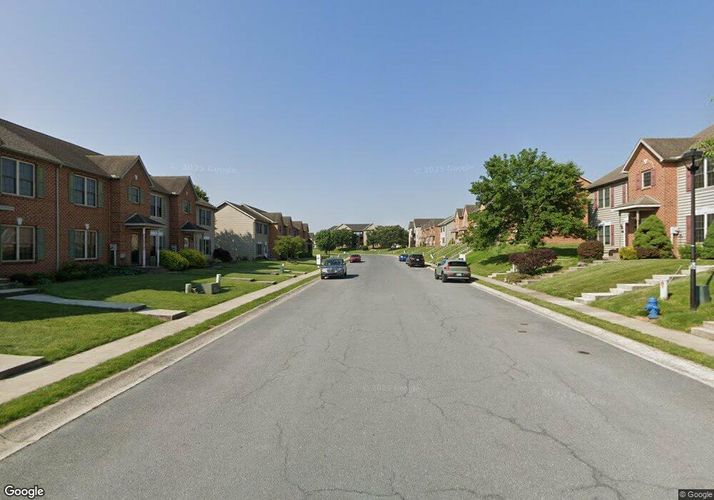 19011911 Ashley Dr, Chambersburg, PA 17201 - photo 1