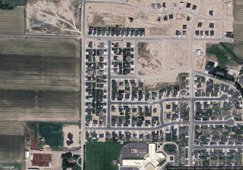 740 W 400 N, Smithfield, UT 84335 - photo 1