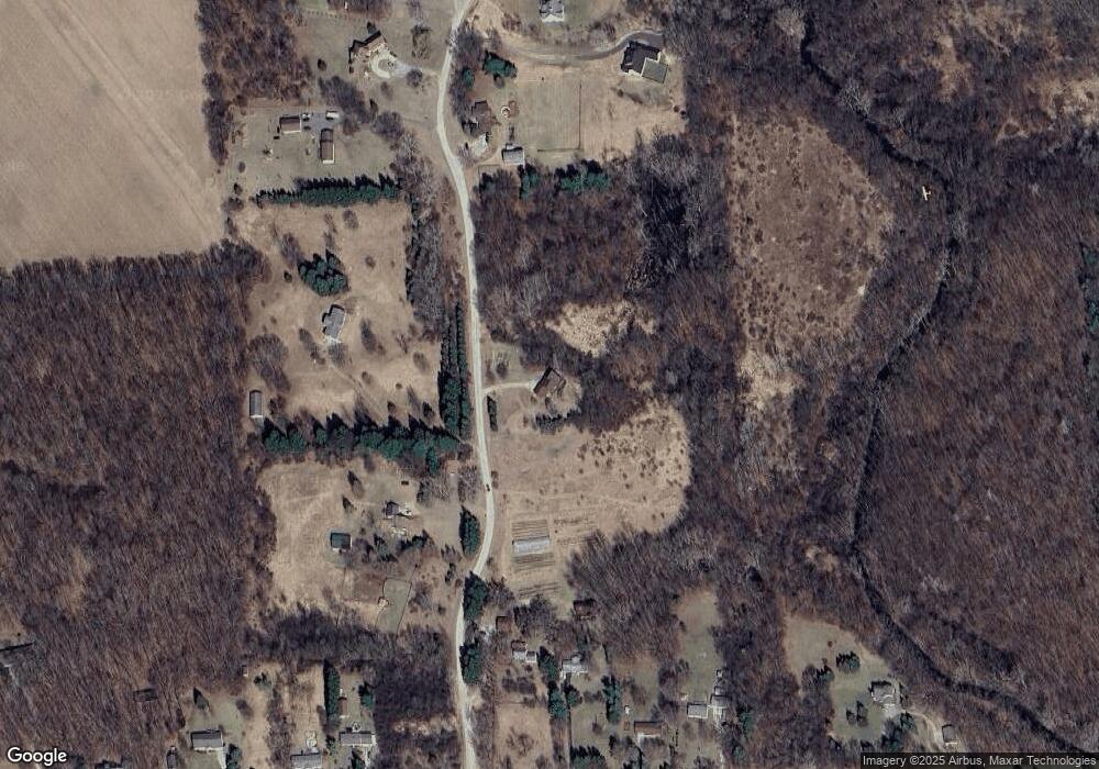 1238 Hickory Hollow Ln, Dexter, MI 48130 - photo 1