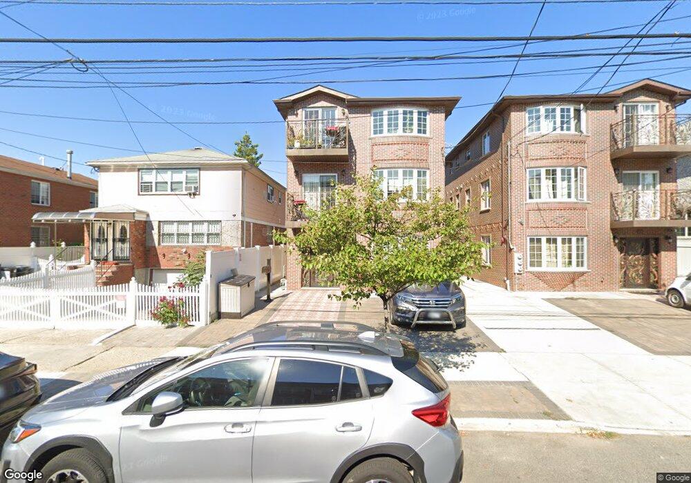 43-60 164th St unit 1st Fl, Flushing, NY 11358 - photo 1