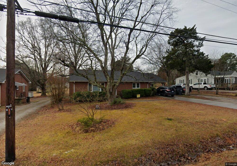 809 Hillsboro St, Oxford, NC 27565 - photo 1