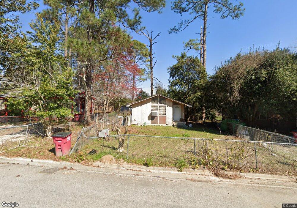 67 Parker St, Mc Rae, GA 31055 - photo 1