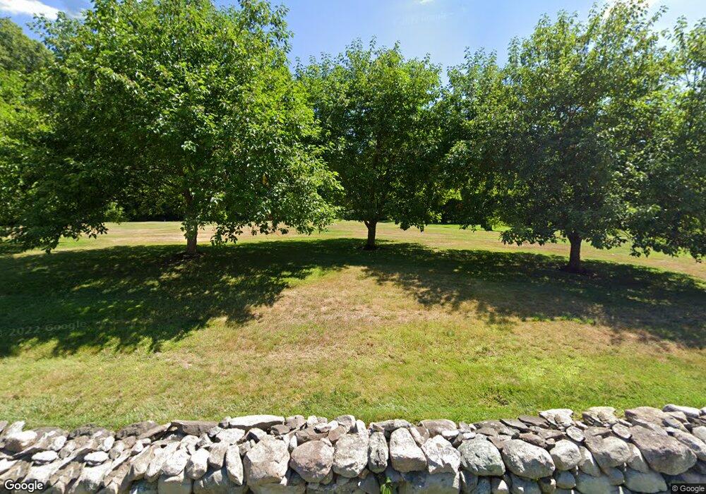 158 Farm St unit 158, Dover, MA 02030 - photo 1