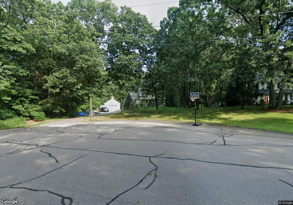 19 Cliff Rd, Bellingham, MA 02019 - photo 1