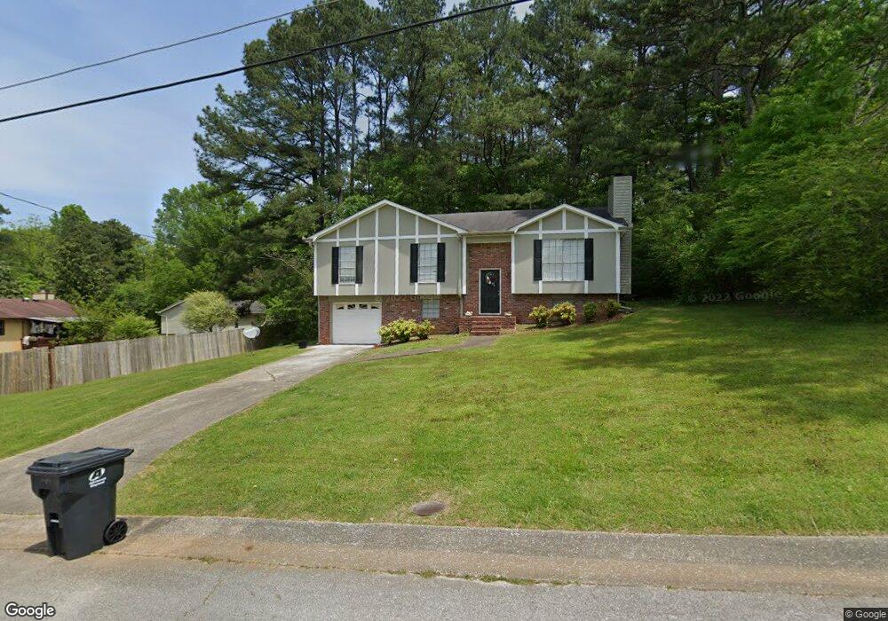 2449 Tracy Ln, Center Point, AL 35215 - photo 1