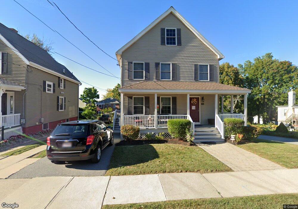 57 Richardson St unit B, Wakefield, MA 01880 - photo 1