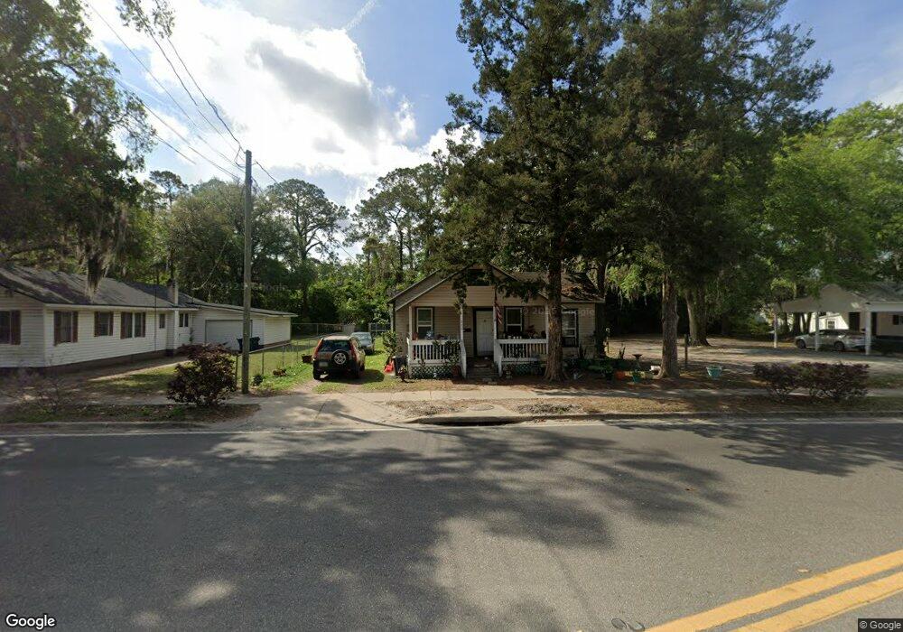 236 W MacClenny Ave, MacClenny, FL 32063 - photo 1